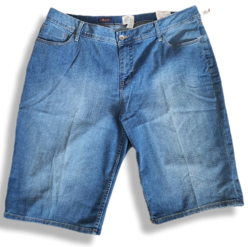 St John's Bay Woman Secretly Slender Classic Fit Blue Denim Shorts 18W